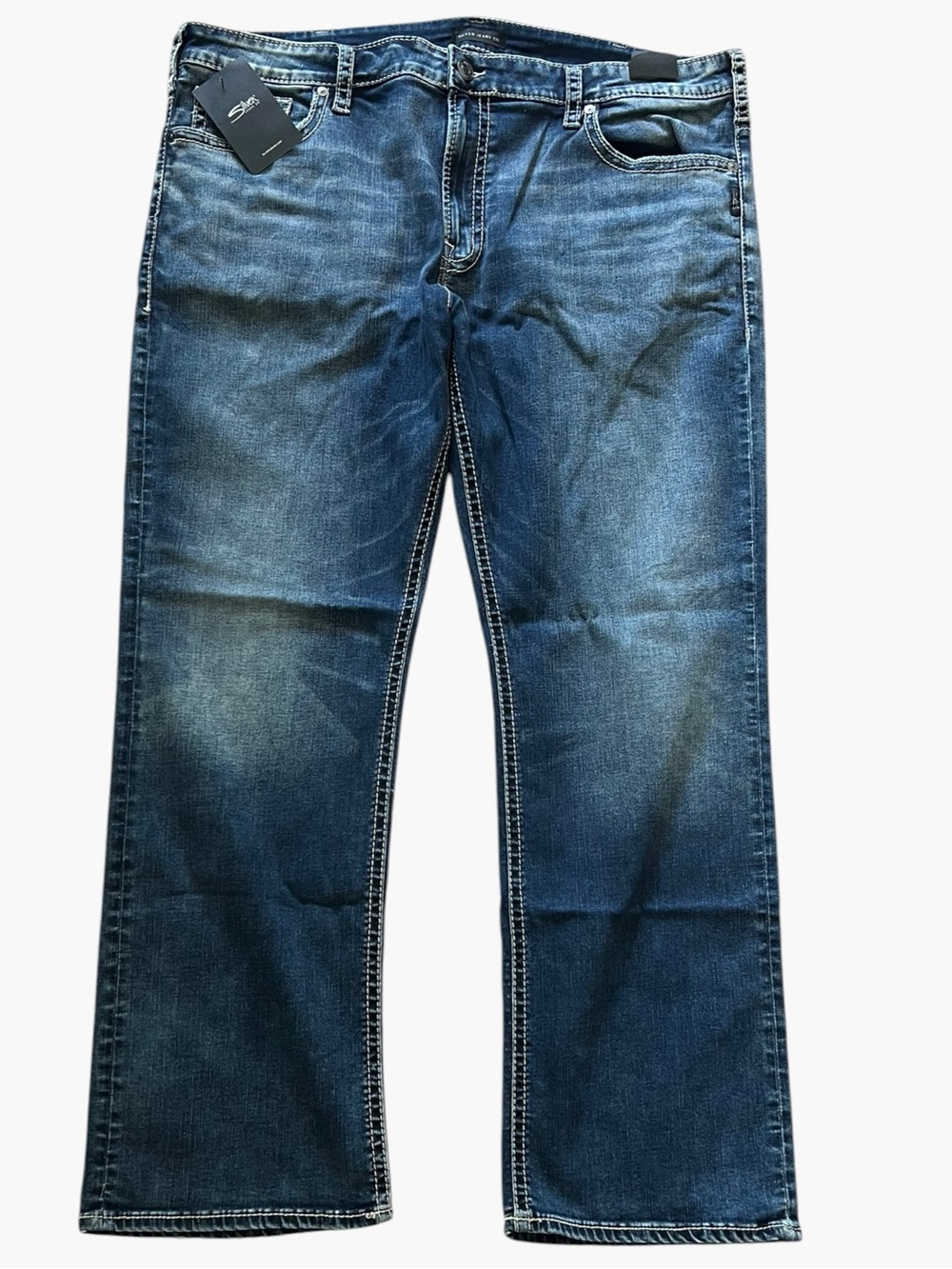 NWT Silver Jeans Zac Relaxed Fit Straight Leg Size
42 X 32